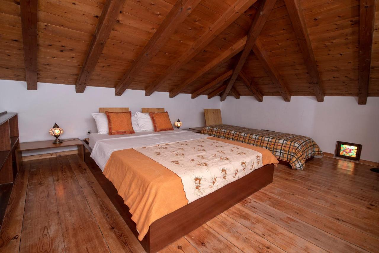Aeolos Guesthouse 모넴바시아 외부 사진