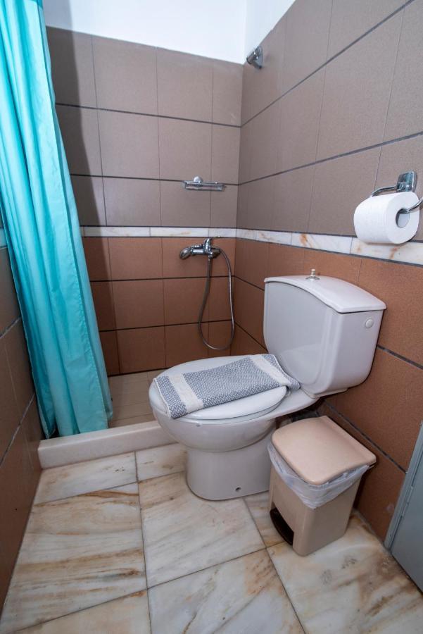 Aeolos Guesthouse 모넴바시아 외부 사진