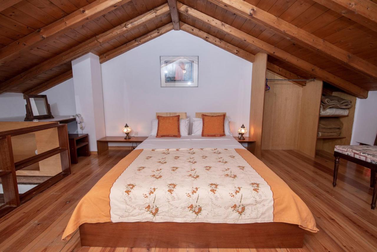 Aeolos Guesthouse 모넴바시아 외부 사진