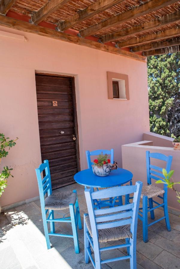 Aeolos Guesthouse 모넴바시아 외부 사진